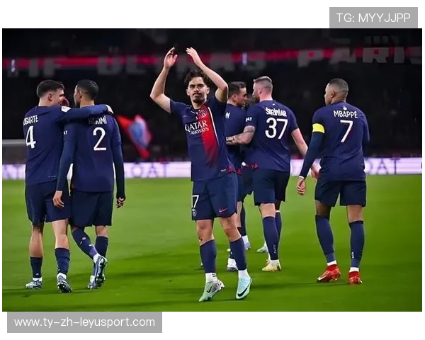 朗斯力压巴黎登顶法甲，萨热打造最强铁血之师